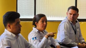 La gobernadora Enriquez presidió el sesión y dio el avance de la ejecución de obras públicas.