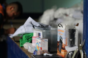Se entregó un kit de emergencia de 72 horas.