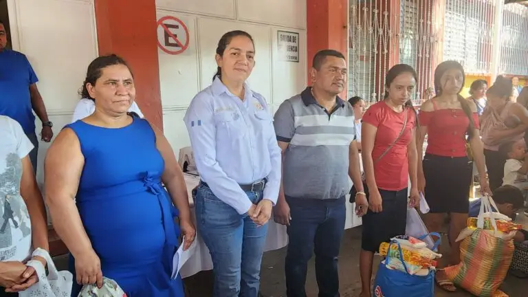 Alimentos llegan a San Antonio Suchitepequez