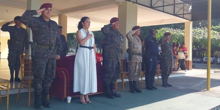 Fortaleciendo el compromiso cívico y el sentido de pertenencia en nuestro departamento.