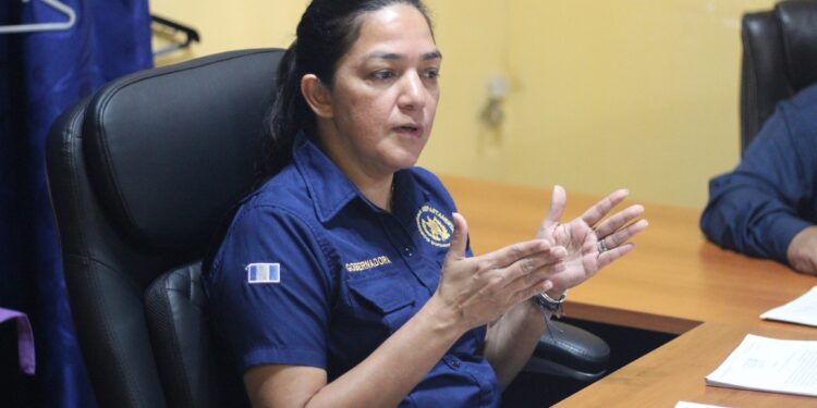 Entrega oficial del subsidio que permitirá la reconstrucción de 22 viviendas