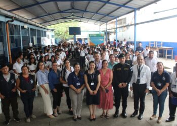 Jornada de prevención del delito llega a la juventud de Mazatenango