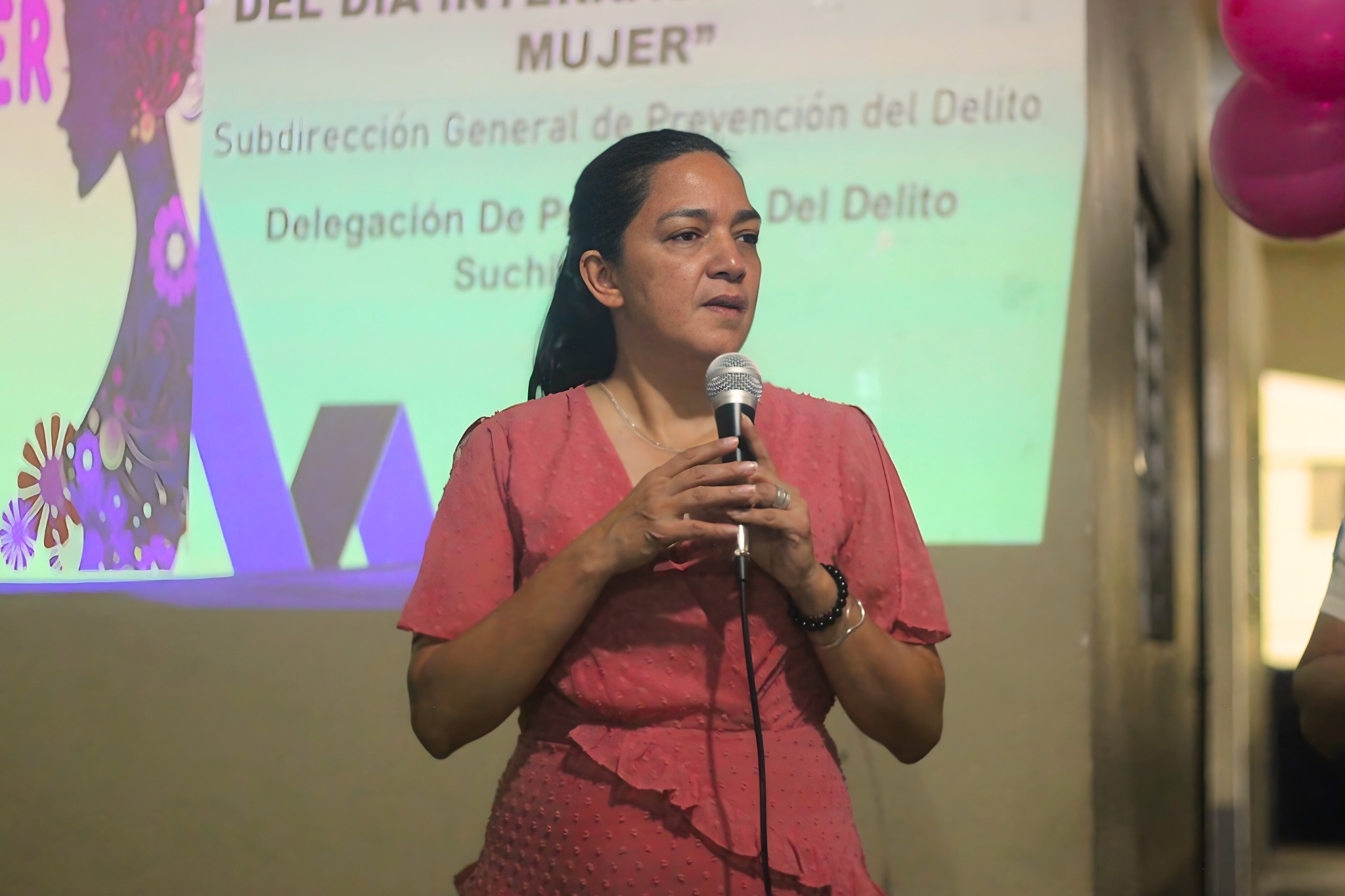 En el marco de la conmemoración del Día Internacional de la Mujer, se realizó una reunión especial en las instalaciones de la Comisaría 33 de Suchitepéquez