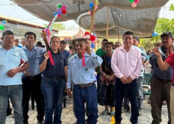 ¡Un camino hacia el desarrollo y la dignidad comunitaria!