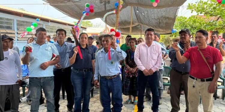 ¡Un camino hacia el desarrollo y la dignidad comunitaria!