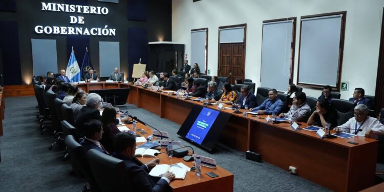 Gobernadores del país fortalecen estrategias de coordinación y seguridad.